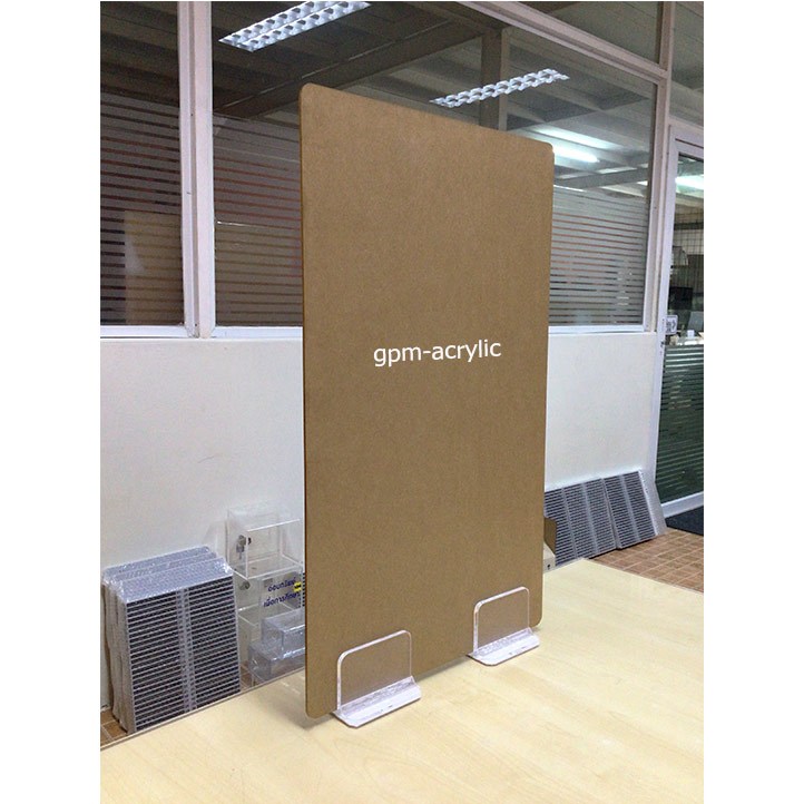 ฉากกั้นบนโต๊ะอะคริลิคสีใสหนา 3 mm. ขนาด 50x60 cm.(ฐาน 2 ชิ้น/ชุด)