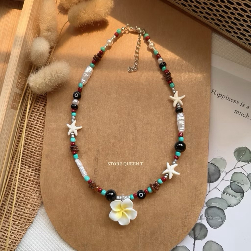 STORE QUEEN .T | สร้อยคอลูกปัด หิน ดอกไม้ | พร้อมส่งในไทย