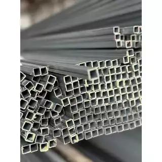 ท่อเหลี่ยมกัลวาไนซ์ ขนาด 1/2"x1/2" นิ้ว มาตรฐาน มอก. หนา 1, 1.1 ความยาว 100-200 ซม