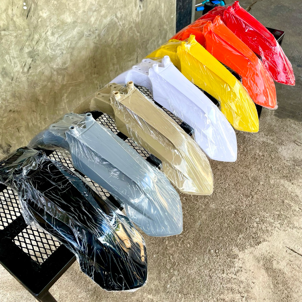 บังโคลนหน้าKtm65 สามารถแปลงใส่ได้ทุกรุ่น วัสดุทำมาจากพลาสติกอย่างดี