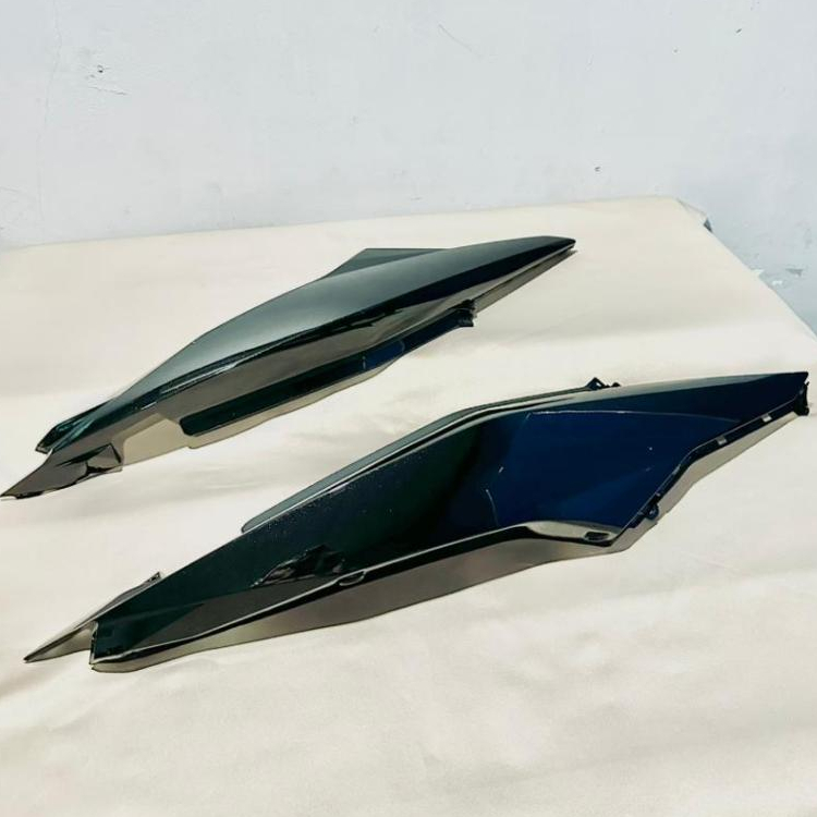 exciter150 ฝาข้างตัวกลาง 1 คู่  ดำเงา EXCITER150 ฝาครอบข้าง / ฝาข้างยาว