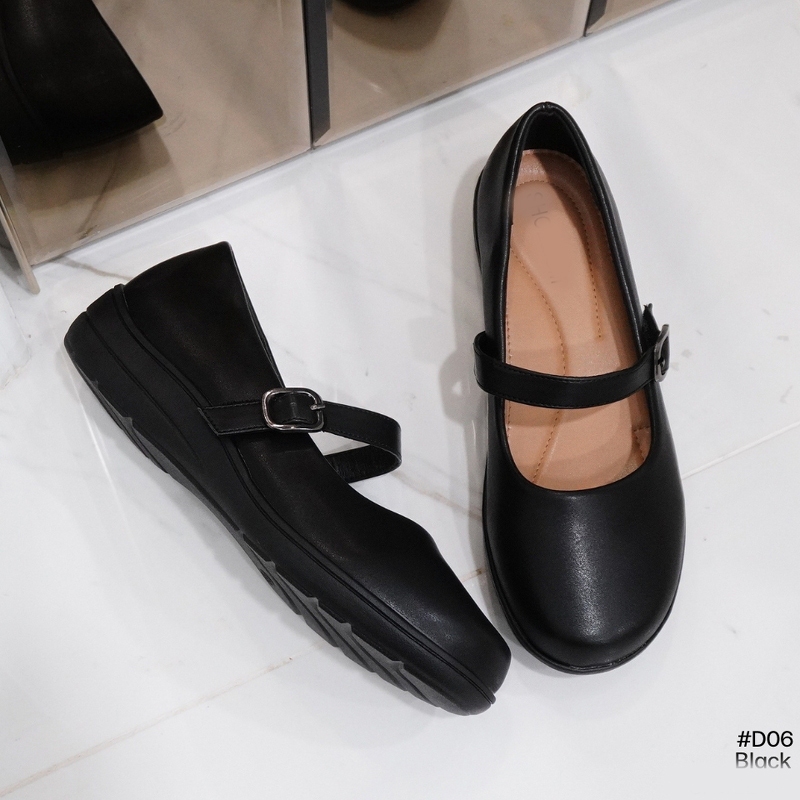 D06 รองเท้าคัทชูMaryJane ใครเคยใส่รองเท้าคัทชูแล้วเมื่อย