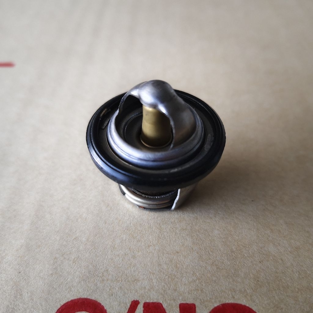 วาล์วน้ำ KLX250 KLX300R Z250 มือสอง