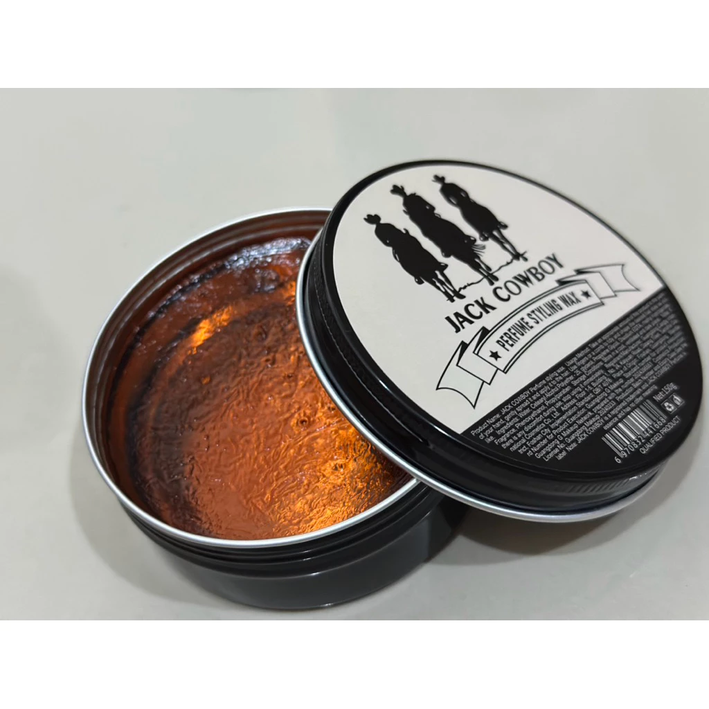 พร้อมส่ง/Pomade Fabio’s Pomade 150g.จัดแต่งทรงผมไม่เหนียวเหนอะหนะล้างออกง่ายหวีแต่งซ้ำได้ไม่แข็งต้องการราคาส่งทักแชท
