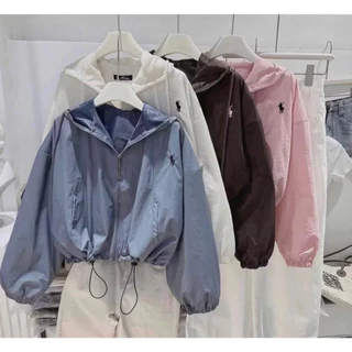 เสื้อคลุมผู้หญิงPolo เสื้อคลุมกันแดด เสื้อคลุมผ้าร่ม แขนยาวมีฮู้ดำ มีกระเป๋า (ปัก โปโล)