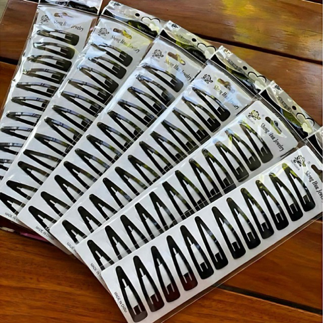 กิ๊ปดำติดผม กิ๊ฟดำแบบแปะ แผง 12 ตัว ยกแพค 12 แผง สินค้าพร้อมส่ง