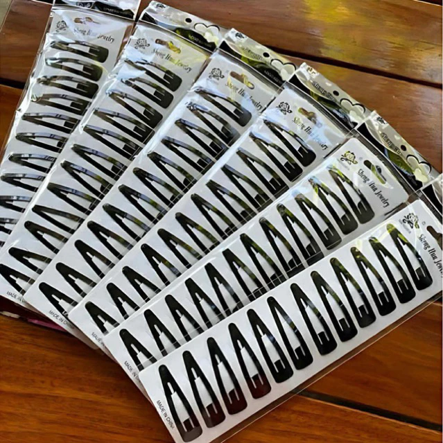 กิ๊ปดำติดผม กิ๊ฟดำแบบแปะ แผง 12 ตัว ยกแพค 12 แผง สินค้าพร้อมส่ง