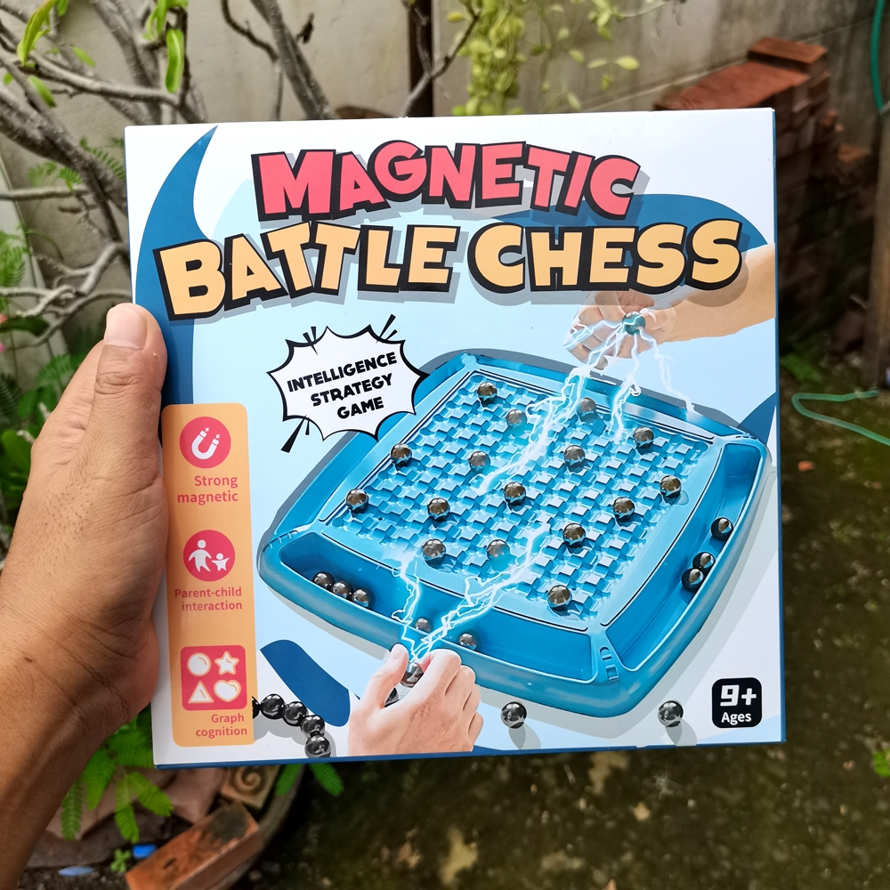 [ส่งจากไทยส่งทุกวัน ใส่ลังทุกชิ้น] เกมส์หมากรุกแม่เหล็ก Magnetic Battle Chess