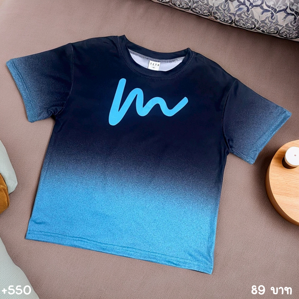 +550 เสื้อยืดสีดำลาย WW