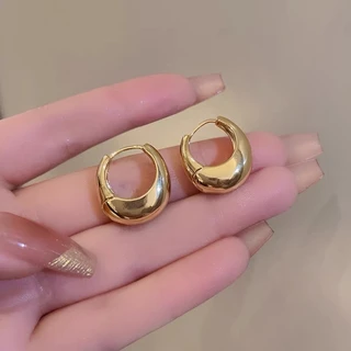 พร้อมส่ง! ราคา/คู่ ต่างหูรุ่น Classic Dome Hoop ต่างหูห่วงมินิมอลทรงโค้งมน ห่วงหนาเรียบหรู ล็อกแน่น เนื้องานเกาหลีคุณภาพ