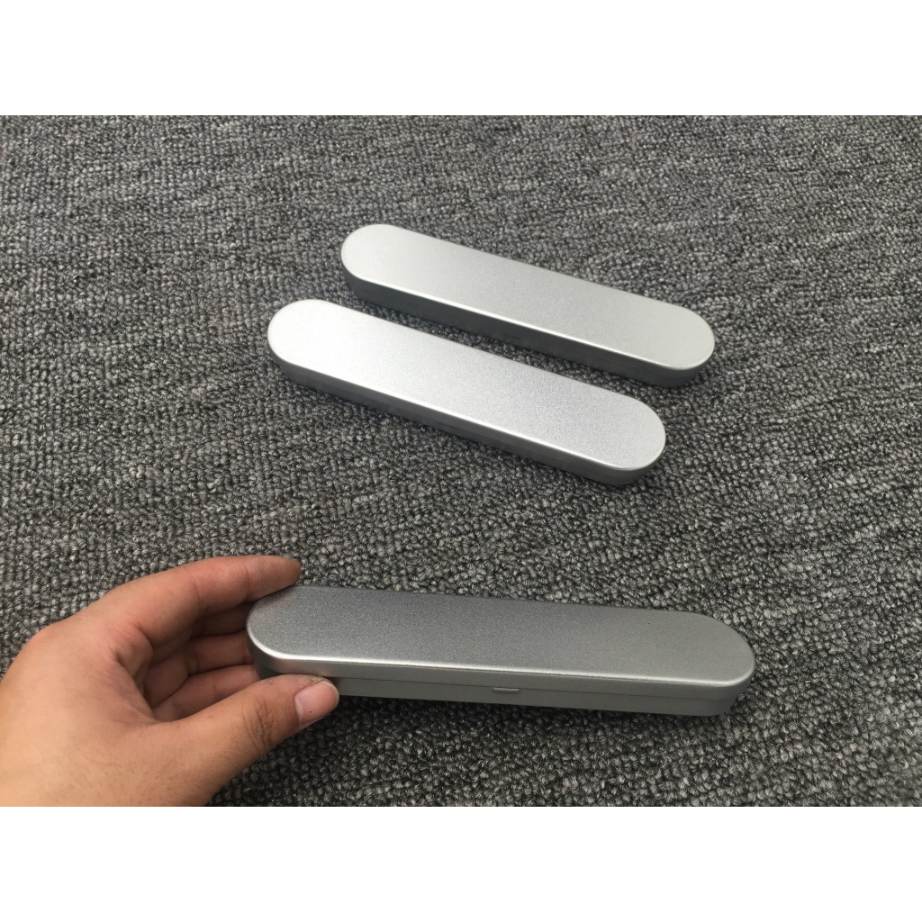 (ร้านไทยส่งจากไทย) กล่องโลหะใส่อุปกรณ์ ยาว 18 ซม. รหัส 637 - รูปที่ 4