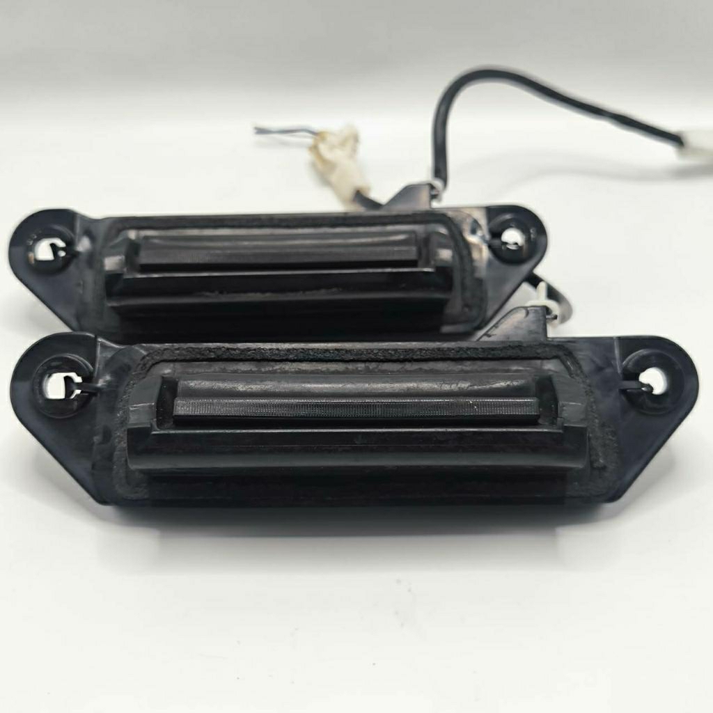 สวิทช์เปิดฝาท้าย Toyota Alphard10 แท้ถอดรถญี่ปุ่น