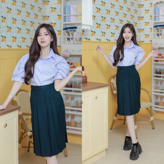 กระโปรงนักเรียนทรงแคบ ผ้ามันดีวาย สีดำ-สีกรมเข้ม ความยาว 22"- 26" เอว 23-34 ตีเกร็ด 5.5 นิ้ว ทรงสวยไม่เป็นซุ่ม