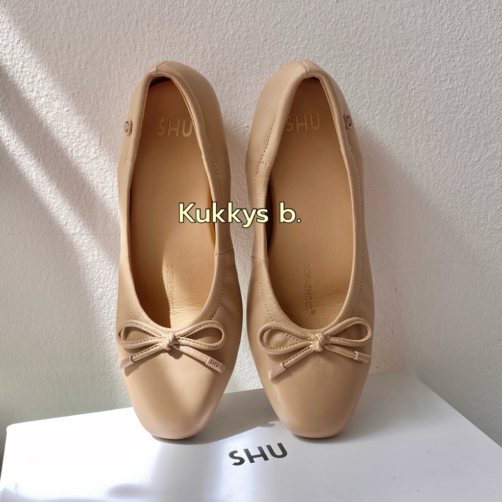 SHU SOFY SOFA 0.5" STAR  รองเท้าคัทชูมือสอง สี Nude เบอร์ 37 สภาพ 90%