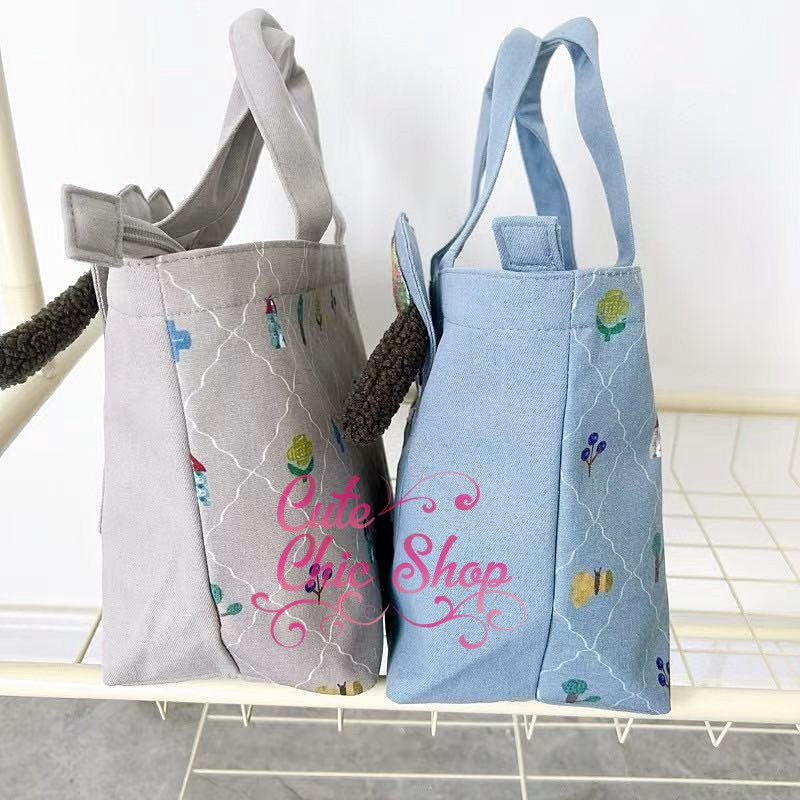 กระเป๋า Kusuguru จากญี่ปุ่น  ปักลายแมว แบบหิ้ว มีซิปปิด น้ำหนักเบา น่ารักมากๆค่ะ สินค้าพร้อมส่งจากไทยค่ะ - รูปที่ 5