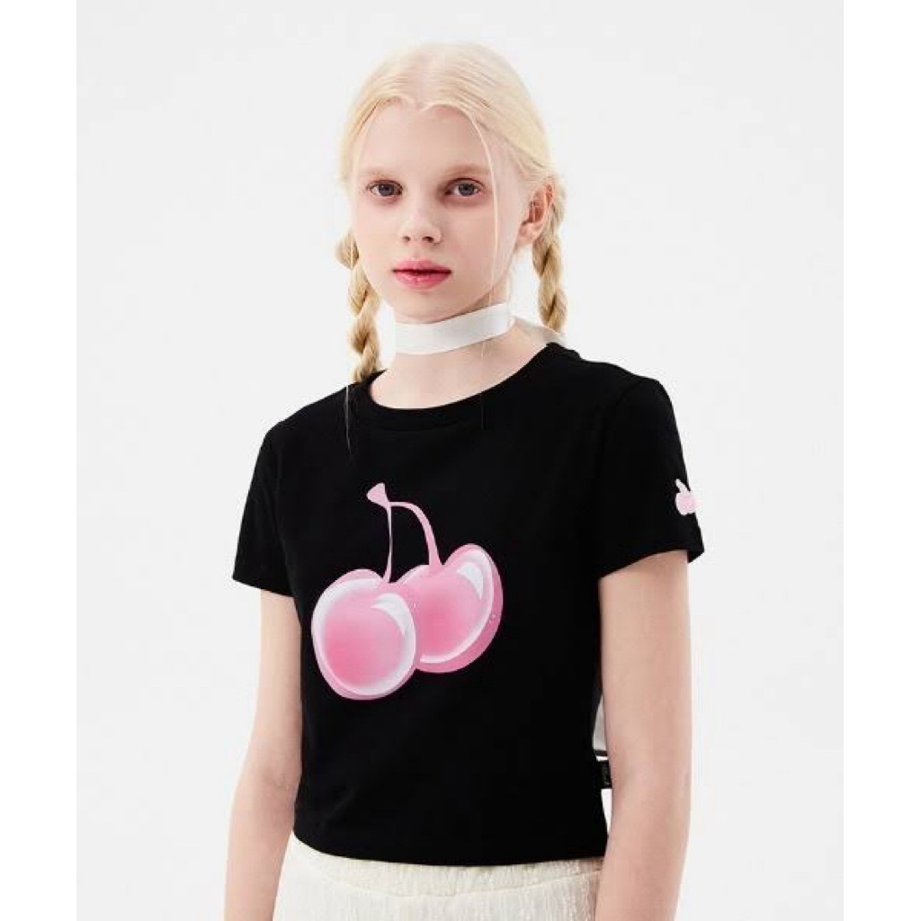 Kirsh : one sized BIG CHERRY CROP Top T-SHIRT Black