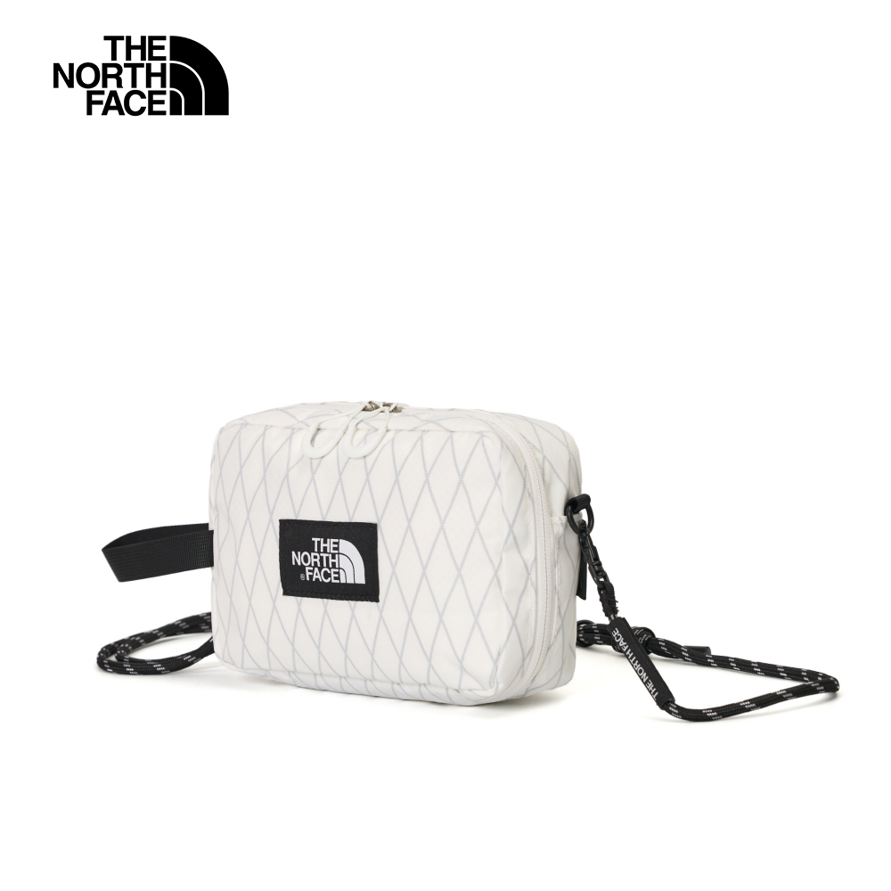 THE NORTH FACE  LTWT LUMBAR - AP - TNF WHITE กระเป๋า