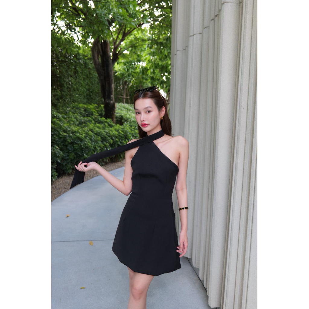 เดรสทรงสามเหลี่ยมผ้าพันคอ รหัส SM9