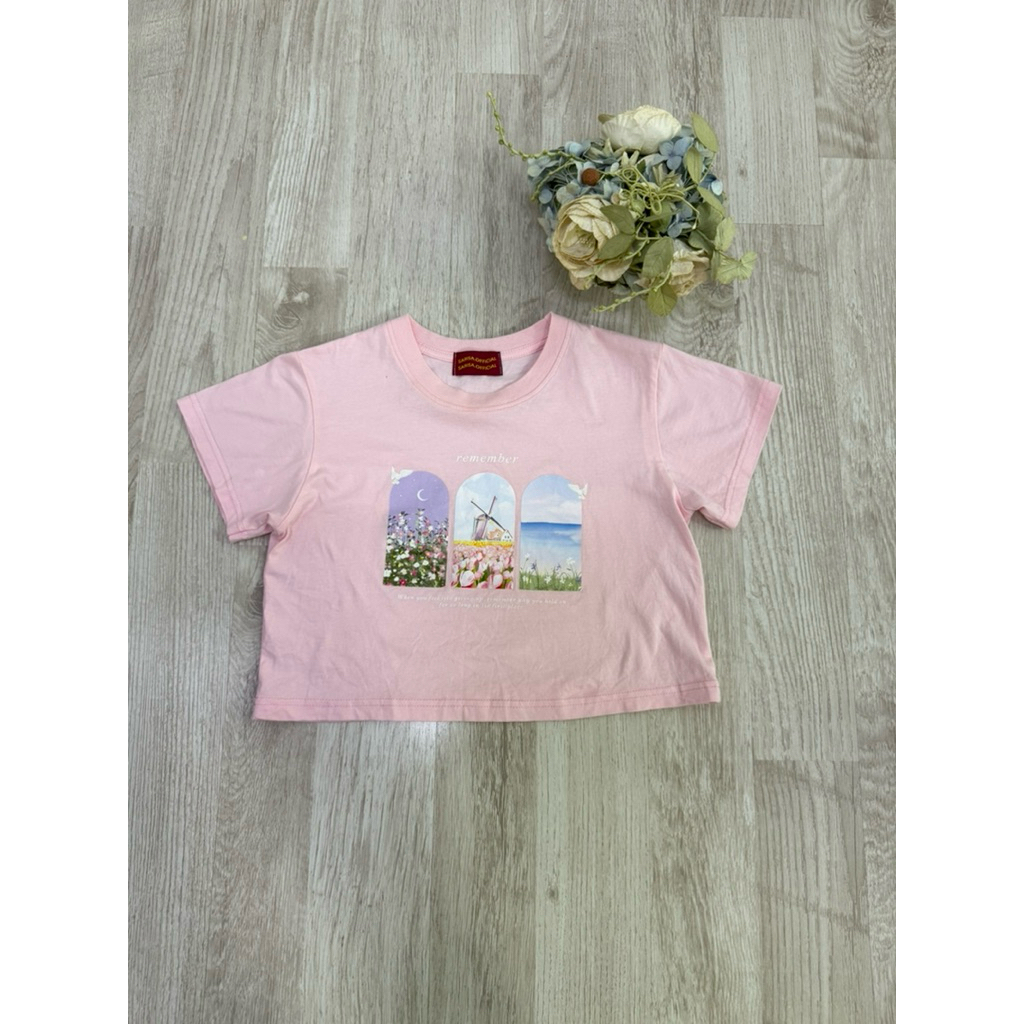 Used เสื้อยืดครอปแฟชั่น ❤️ 89 บาท❤️แบรนด์ SARISA.OFFICIAL