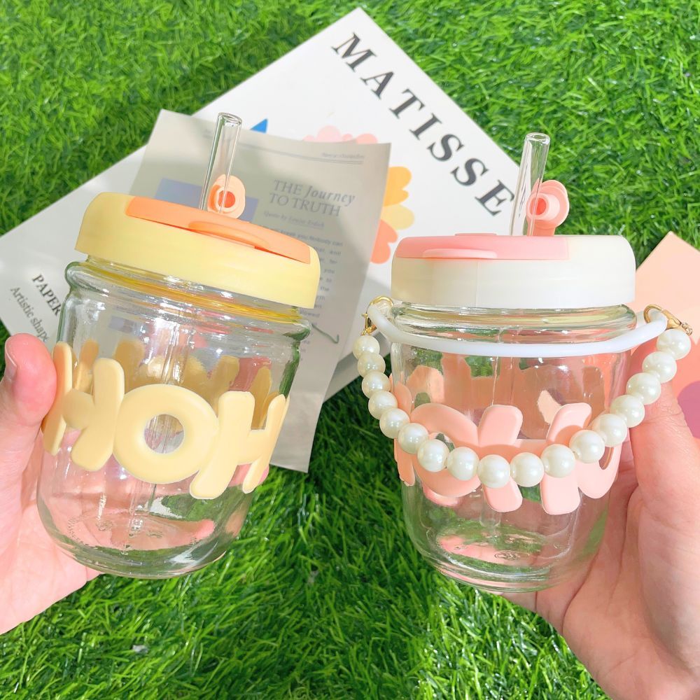 แก้วกาแฟ แก้วน้ำเด็ก 350 Ml. พร้อมฝาปิดและหลอดแก้ว แบบมีหูหิ้วสร้อยไข่มุก/แบบไม่มีหูหิ้ว มอบเป็นของขวัญได้ ส่งจากไทย!!!