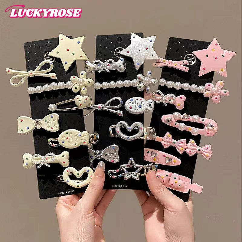 LUCKYROSE กิ๊บติดผมรูปดาว Y2K สุดน่ารักและเท่ กิ๊บติดผมด้านข้าง กิ๊บติดผมโบว์โลหะ