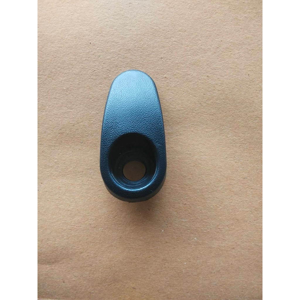 ตะขอห้อยของ สำหรับมอเตอร์ไซค์ไฟฟ้า รุ่น Lion SKS Z2 , E2 Smart, AJ C-Lion, Max1, Storm gorilla, SE-0