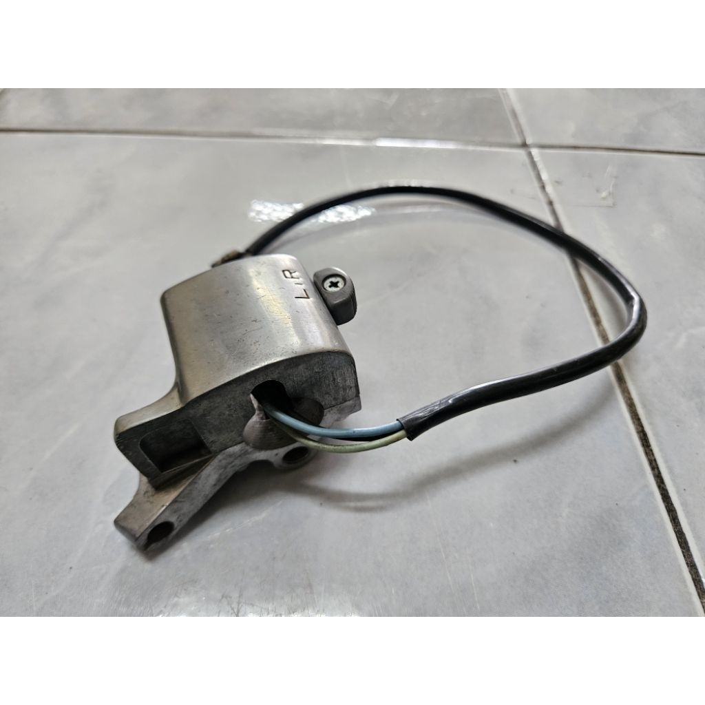 สวิทช์แฮนด์ ข้างขวา แท้ใหม่ญี่ปุ่น Suzuki 50MA MA MA50 Selpet