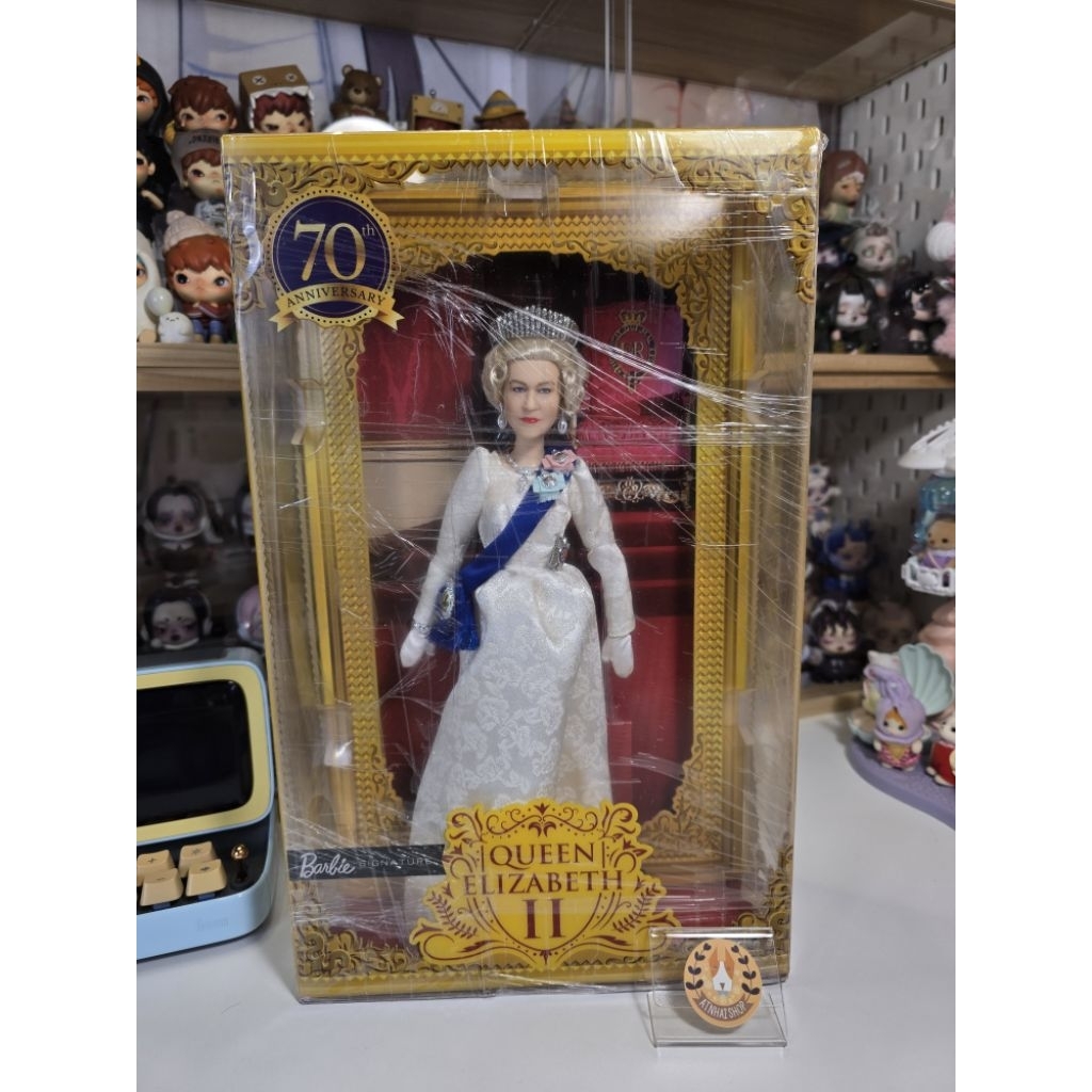 Barbie Queen Elizabeth II บาร์บี้ มือหนึ่ง พร้อมส่ง