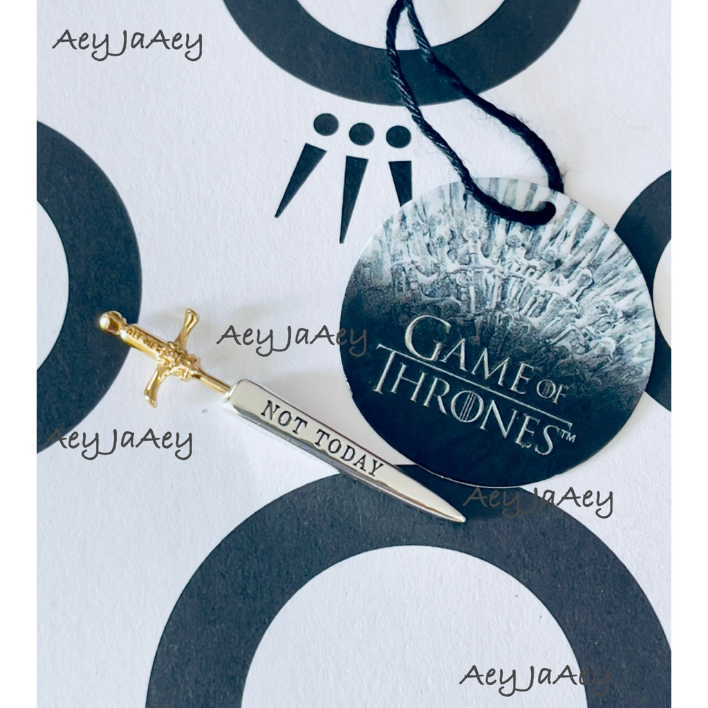 Pandora แท้💯% ต่างหู Game of Thrones 1 ข้าง New