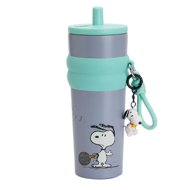 TORA แก้วน้ำเก็บอุณหภูมิ Snoopy พร้อมพวงกุญแจ 3D ความจุ 700 มล. สีเทา รุ่น RK3008M SNOOPY25