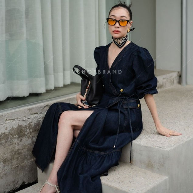 7367  เดรสยีนส์แขนยาวกระเป๋าข้าง กระดุมทอง งานป้าย vshopbrand