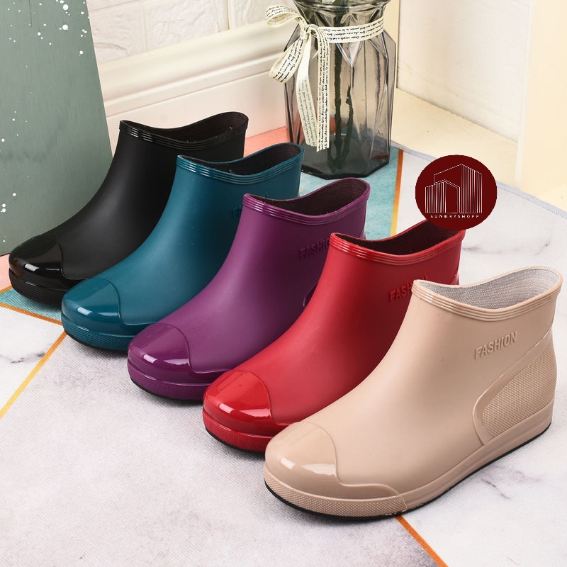 รองท้าบูทข้อสั้น กันน้ำ รองเท้ายาง Boots ใส่ทำสวน ลุยน้ำ