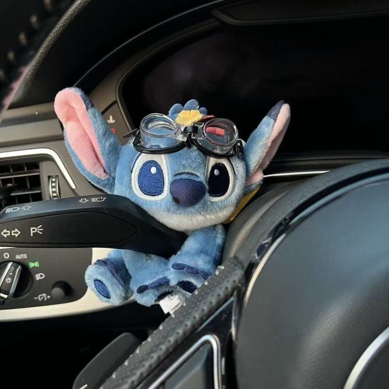 (พรี🌺) Stitch ตุ๊กตาเกาะไฟเลี้ยว สำหรับตกแต่งที่ปัดน้ำฝน