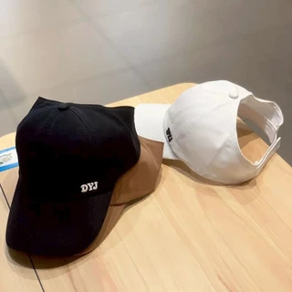 Vogue🌟พร้อมส่ง🌟 หมวกcaps ปักตัวหนังสือ สีพื้น ปีกหน้า สายปรับด้านหลัง (MK-7)