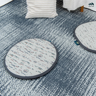 Mat-er เสื่อแทนพรม Pat-ta-pii สี Monochrome – เสื่อสีขาวดำทั…