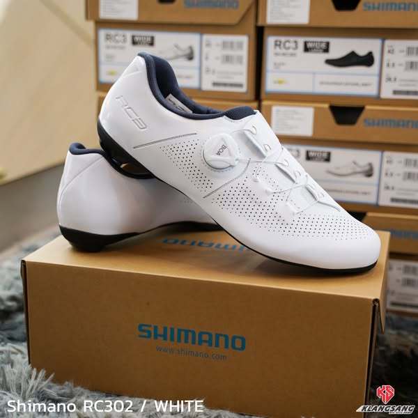 รองเท้าเสือหมอบ SHIMANO RC302 Wide