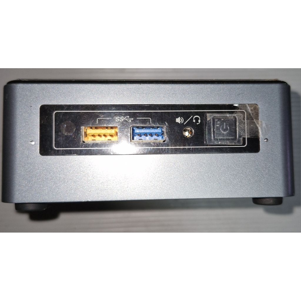 สินค้ามือสอง สภาพตามรูป Intel Nuc ( Model NUC 6CAY ) Intel Celeron J3455 2.3ghz  • Ram 2gb  • Intel 