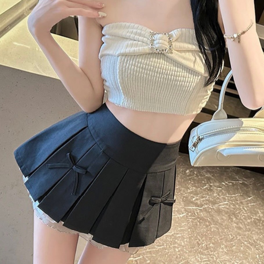 พร้อมส่ง กระโปรงสั้นปลายลูกไม้ ดีเทชโบว์น่ารักมาก มีซับใน