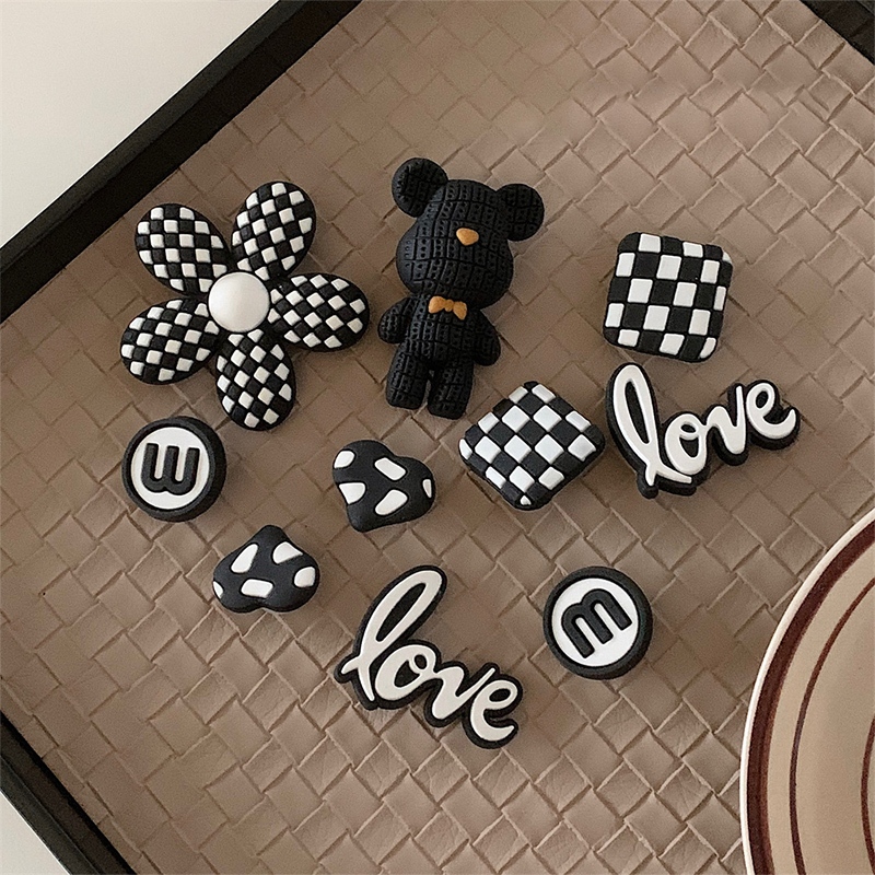 Beemory ติดรองเท้าแตะแฟชั่น ทุกแบบรวมให้ในตะกร้านี้แล้ว ราคาไม่แพง 1 ชุดต่อ 1 คู่ จัดส่งในไทย สั่งเลยสินค้าพร้อมส่ - รูปที่ 5