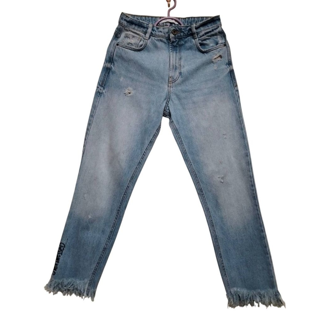 กางเกง​ยีนส์​แบนด์​Zara​