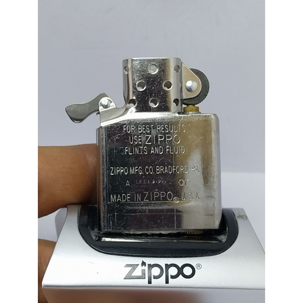 ถังใน Zippo แท้100% ผลิตปี 2007 สินค้าใหม่ยังไม่ผ่านการใช้งาน Made in USA