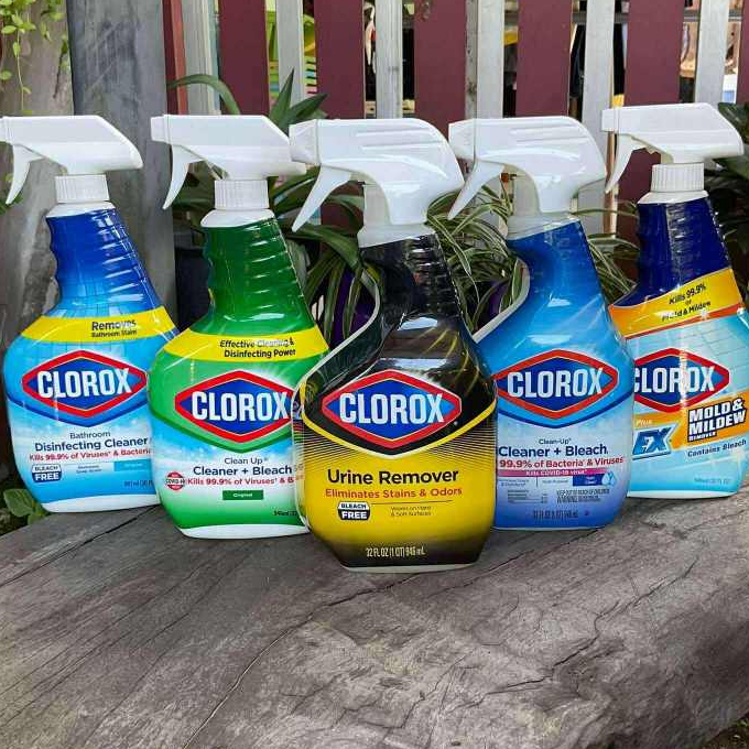 Made in USA Clorox สเปรย์ทำความสะอาด กำจัดคราบเชื้อราในห้องน้ำ ขจัดเชื้อโรค ไวรัส 946 ml และแบคทีเรียขนาด 3แบบให้เลือก