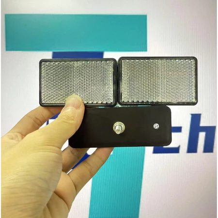 ทับทิมสะท้อนแสง forza ฟอร์ซ่า 350 ทับทิมท้ายรถสะท้อนแสงสีขาว RC100 LEAD Wave125i LED X-Max PCX ADV forza Reflecting Ruby