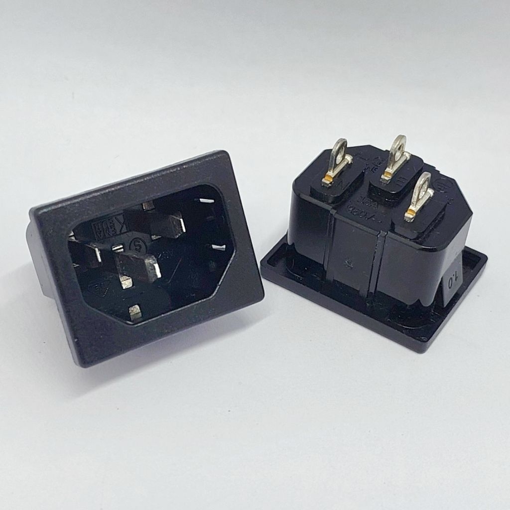 (1 ตัว ) AC Socket , ปลั๊ก AC ตัวผู้ แบบ 3 ขา 15A-250VAC ,ปลั๊กไฟติดแท่น (พร้อมส่งในไทย)