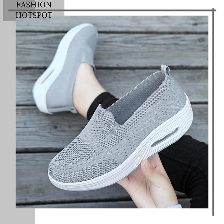 FBAShop กำลังดัง รองเท้าผ้าใบแฟชั่นผู้หญิง ราคาถูกราคาดี สวมใส่สบายน้ำหนักเบา ทรงสลิปออนสุดเท่ แมตช์ง่ายมากสายแฟชั่นต้อง