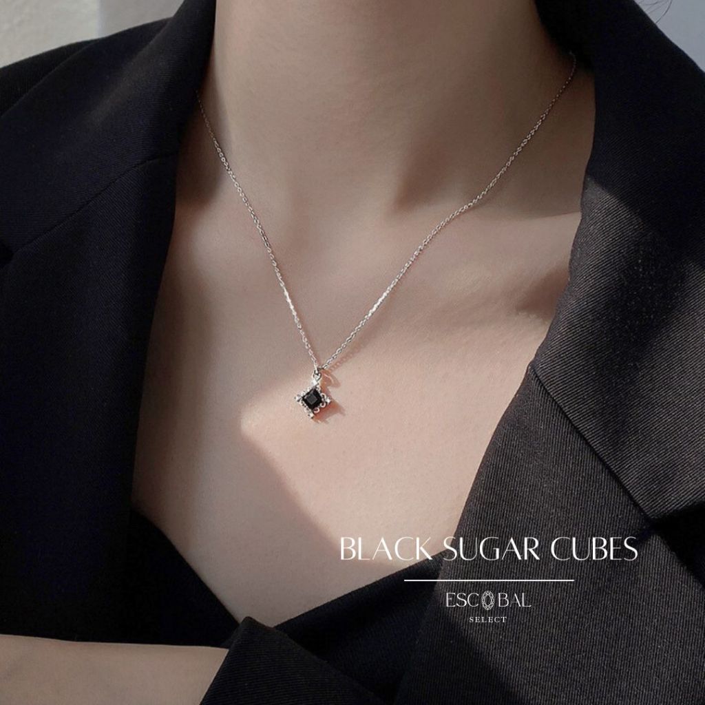 ESCOBAL สร้อยคอเงินแท้ BLACK SUGAR CUBES สร้อยพลอย วาเลนไทน์ สัญญาณรักมั่นคง