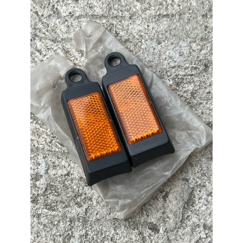 ทับทิมตะเกียบหน้า Honda C700-C900-Custom-นันทิดา