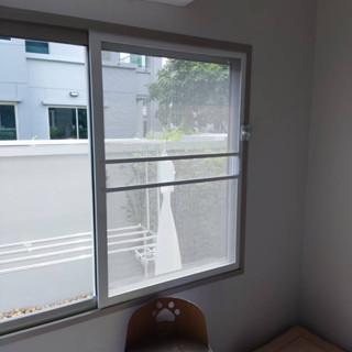 มุ้งบานเลื่อนแบบกันเล็บแมว ราคาต่อตารางเมตร 1200บาท