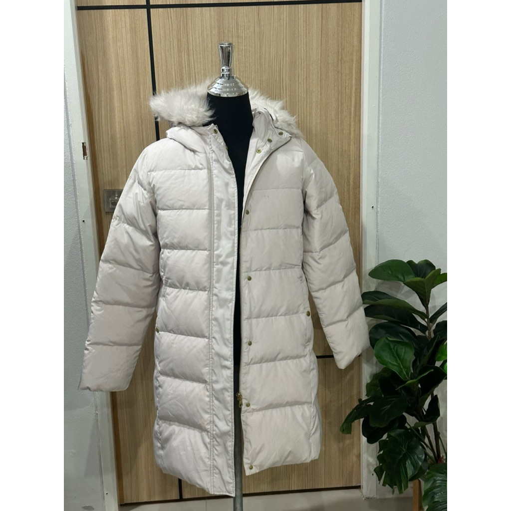 เสื้อกันหนาว แบรนด์ GU  usedlikenew ขนห่าน B009