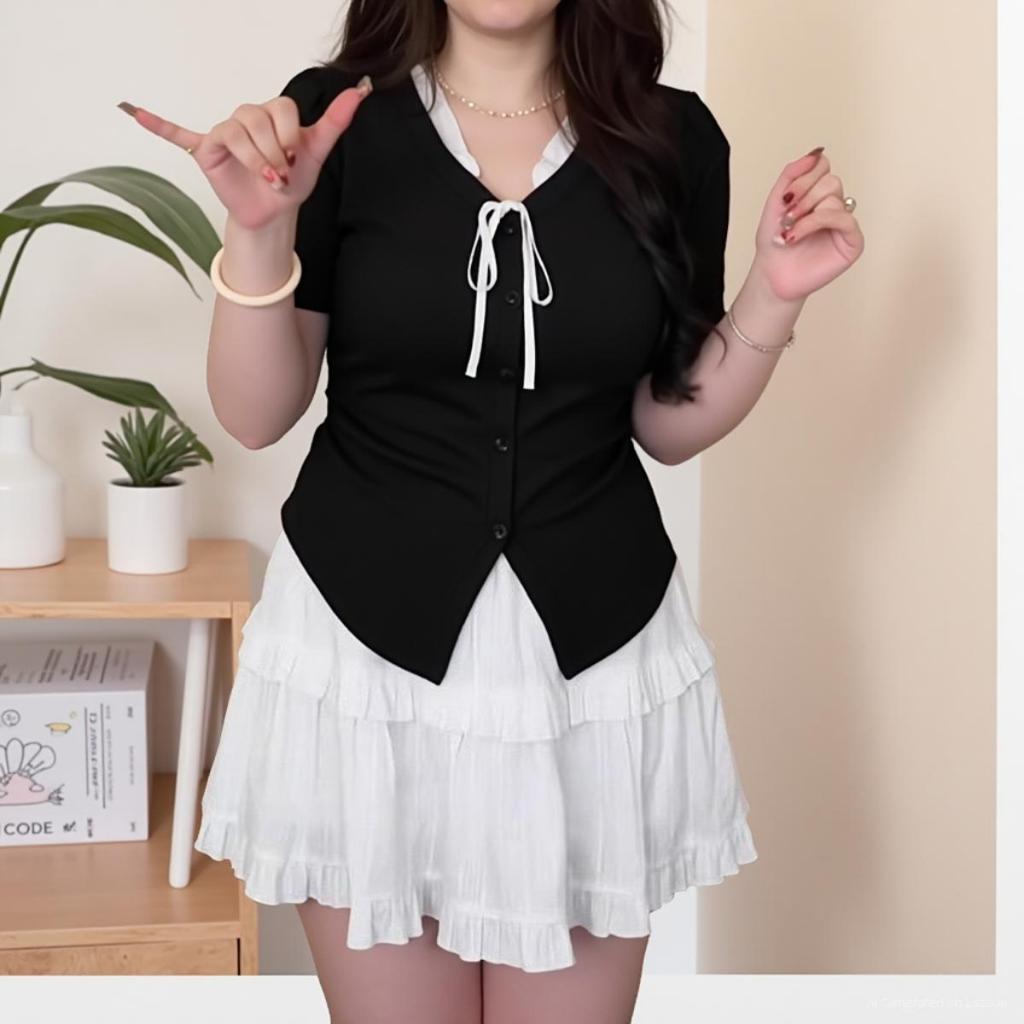 เสื้อยืดแฟชั่นสไตล์สาวอวบเน้นความสบายและความเก๋ไก๋ รหัสสินค้า 852